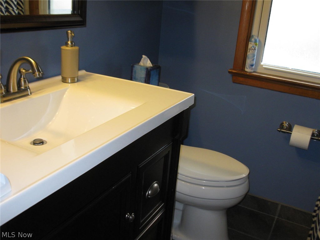 30406 Forestgrove Road Willowick, OH 44095 - Photo 3 of 13