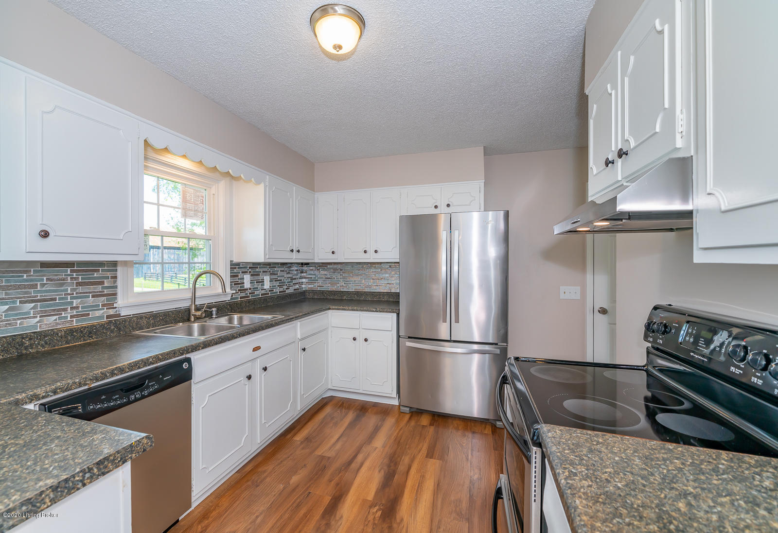 665 Travis Road Taylorsville, KY 40071 - Photo 7 of 47 665 Travis Rd Tville-21