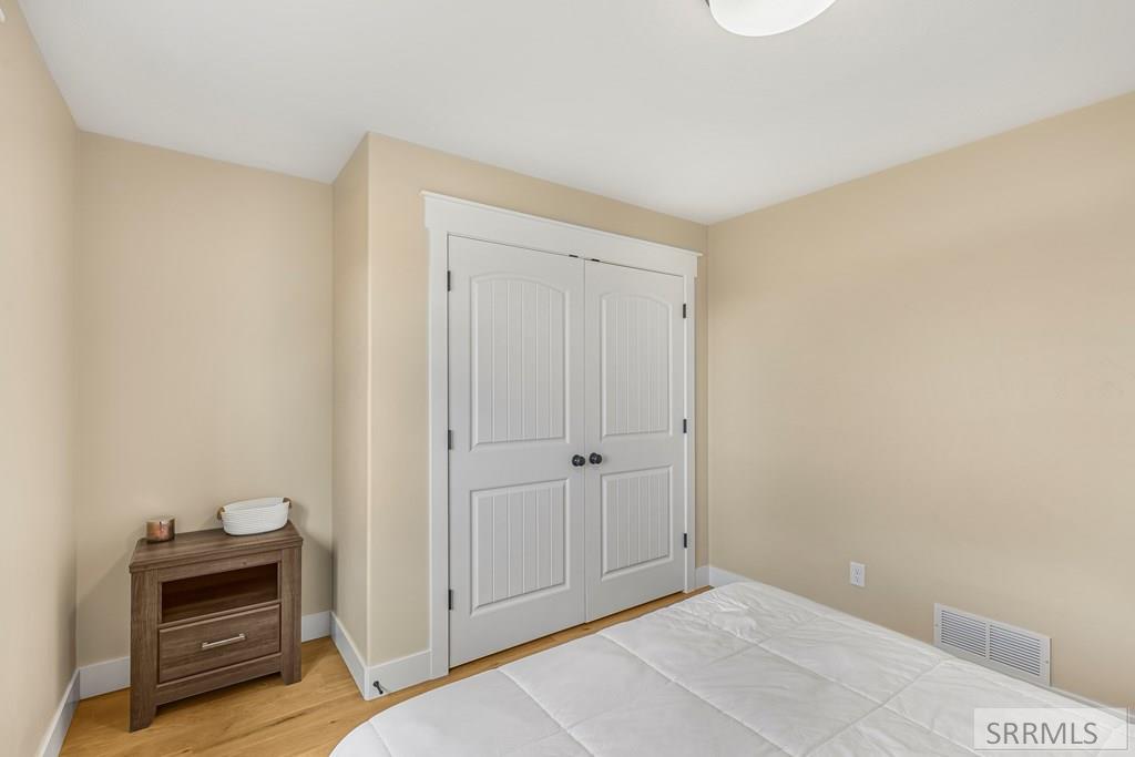 7232 East Middle Fork Road Idaho Falls, ID 83406 - Photo 29 of 72 Bedroom 2