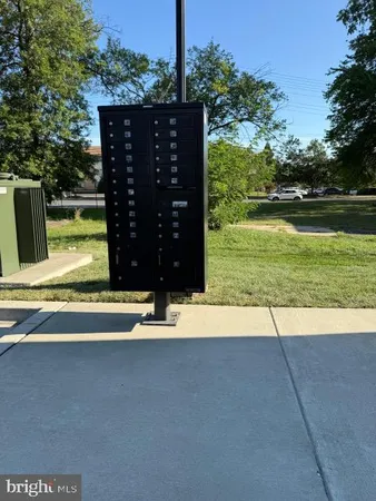 $1,999 | 607 7th Street, Unit 304, Laurel, MD 20707