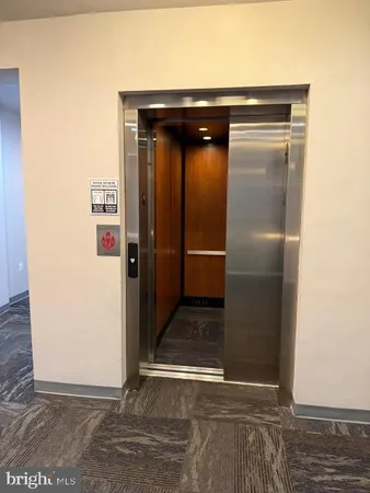 $1,999 | 607 7th Street, Unit 304, Laurel, MD 20707