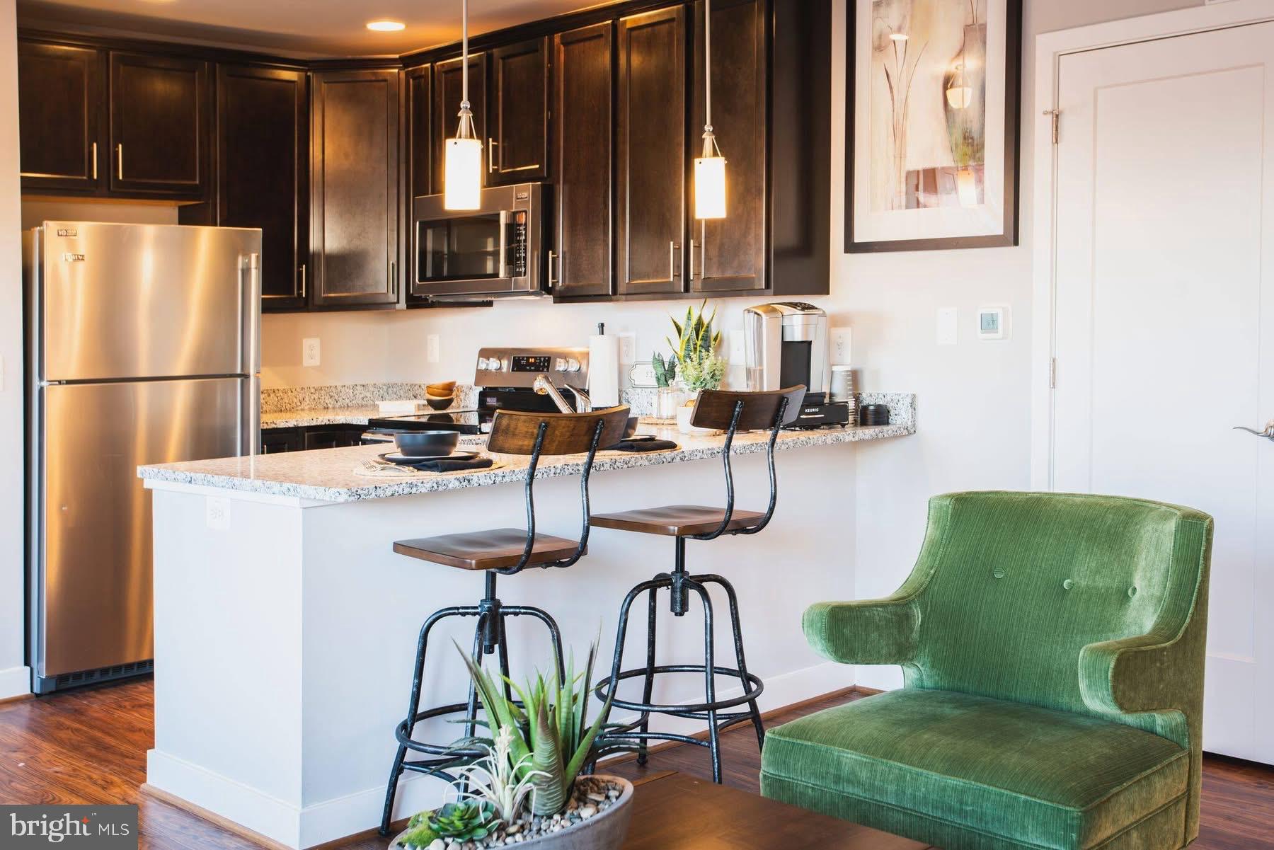 607 7th Street, Unit 100 201 Laurel, MD 20707 - Photo 4 of 26