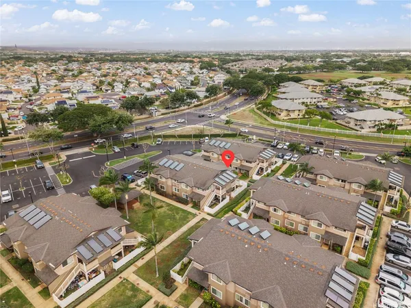 $3,100 | 91-1015 Kamaaha Avenue, Unit 208, Kapolei, HI 96707