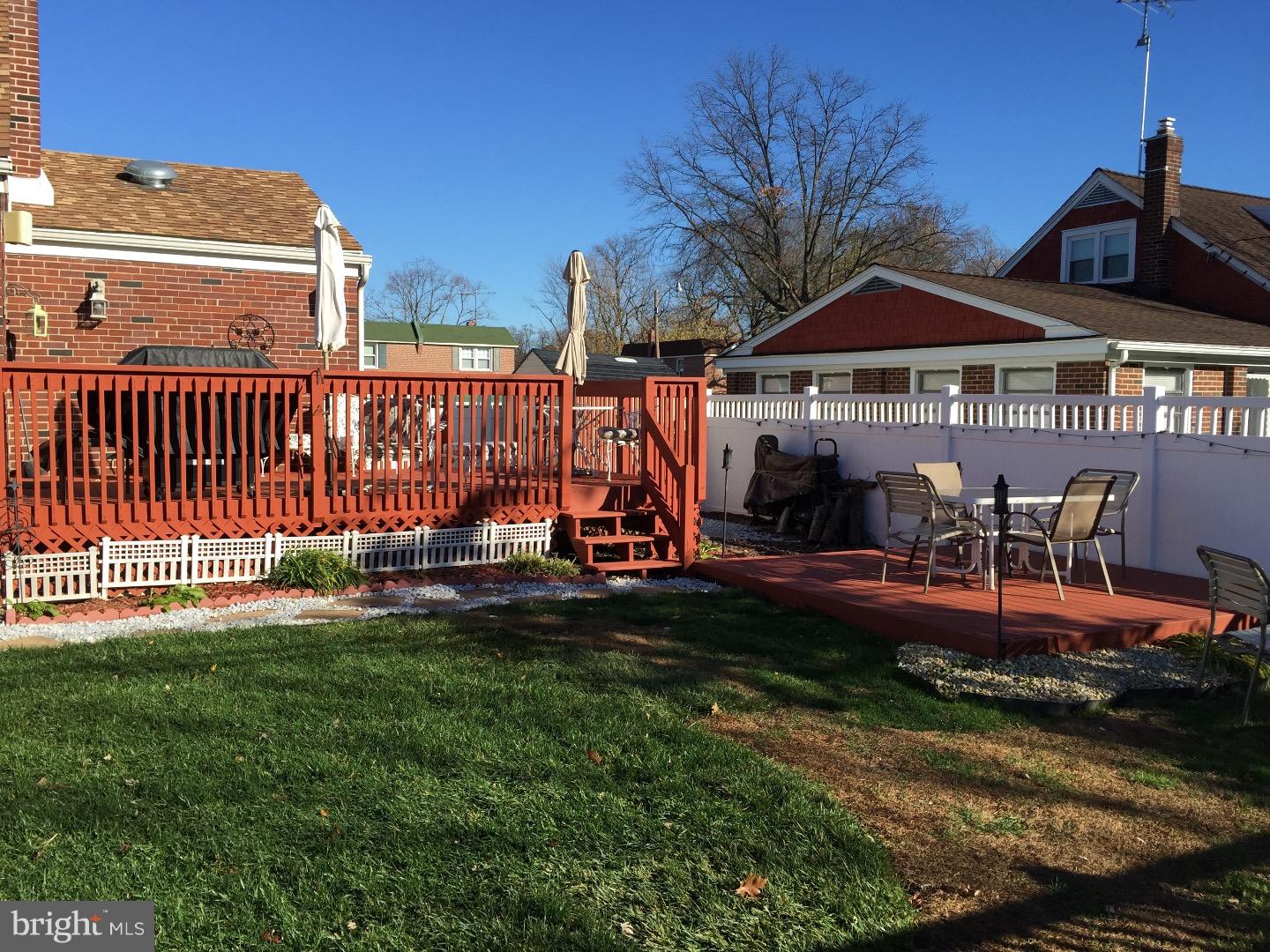 508 Perry Street Ridley Park, PA 19078 - Photo 14 of 15 Deck