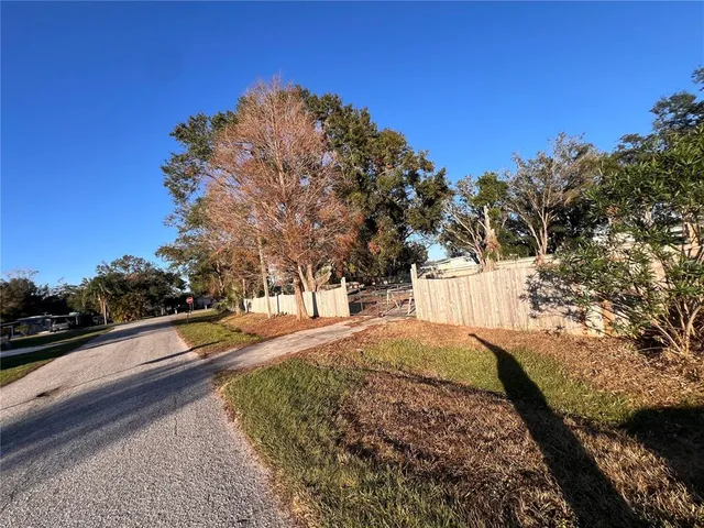 $190,000 | 102 Domino Drive North, Ruskin, FL 33570