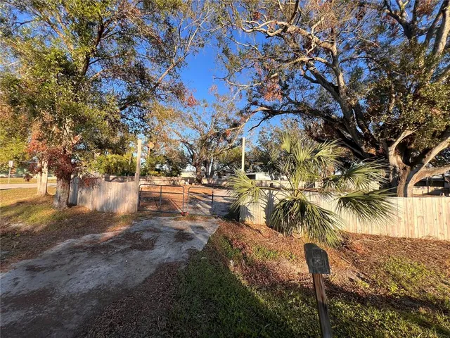 $190,000 | 102 Domino Drive North, Ruskin, FL 33570