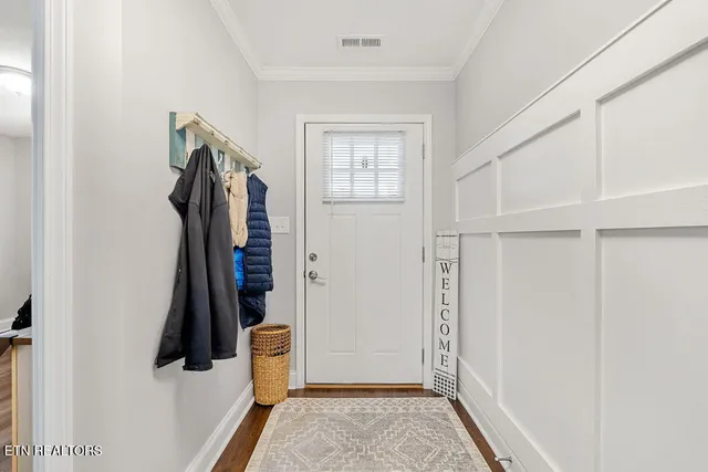 $403,000 | 422 Larkspur Way, Sevierville, TN 37862