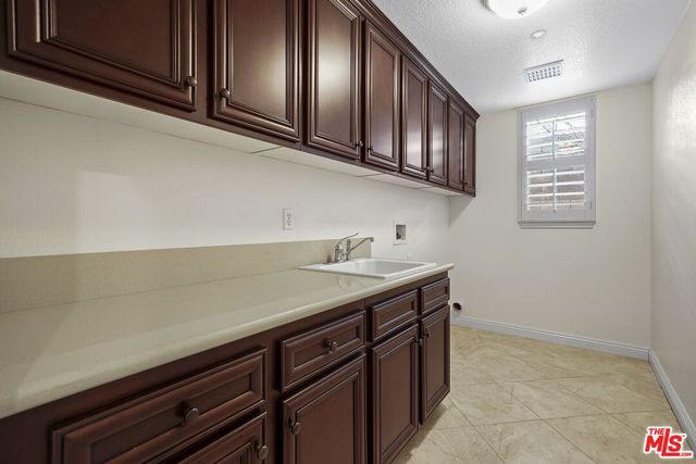 $6,950 | 3904 Eagle Flight Drive, Simi Valley, CA 93065