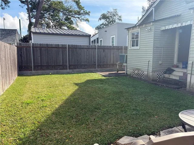 $1,700 | 809 Greenwood Drive, New Orleans, LA 70124