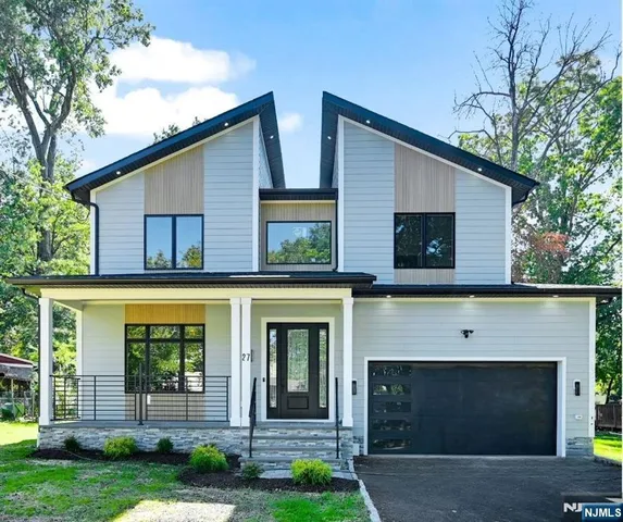$1,899,000 | 27 Mounthaven Drive, Livingston, NJ 07039