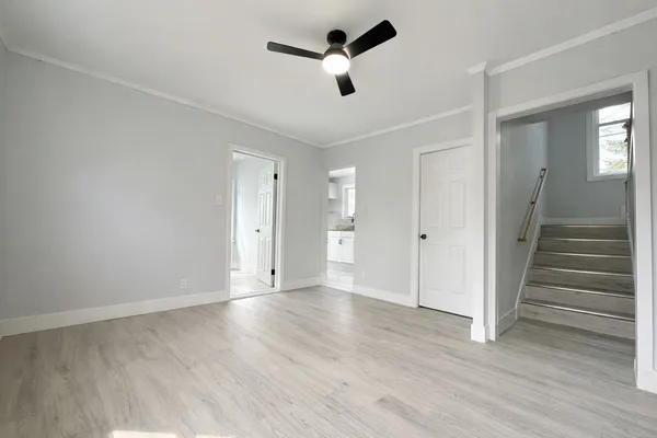 $285,000 | 9820 South California Avenue, Evergreen Park, IL 60805