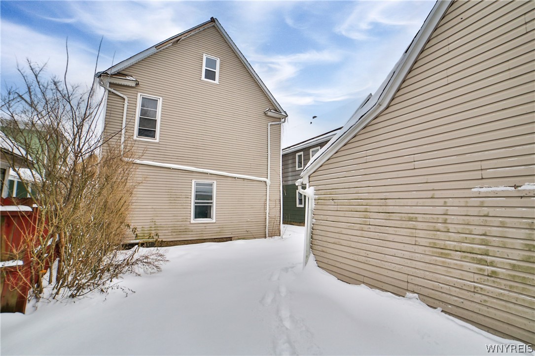 32 Edson Street Buffalo, NY 14210 - Photo 11 of 50