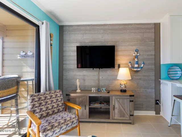 $298,000 | 40 Folly Field Road, Unit 246C, Hilton Head Island, SC 29928