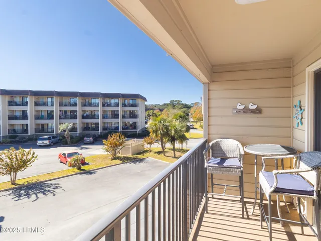 $298,000 | 40 Folly Field Road, Unit 246C, Hilton Head Island, SC 29928