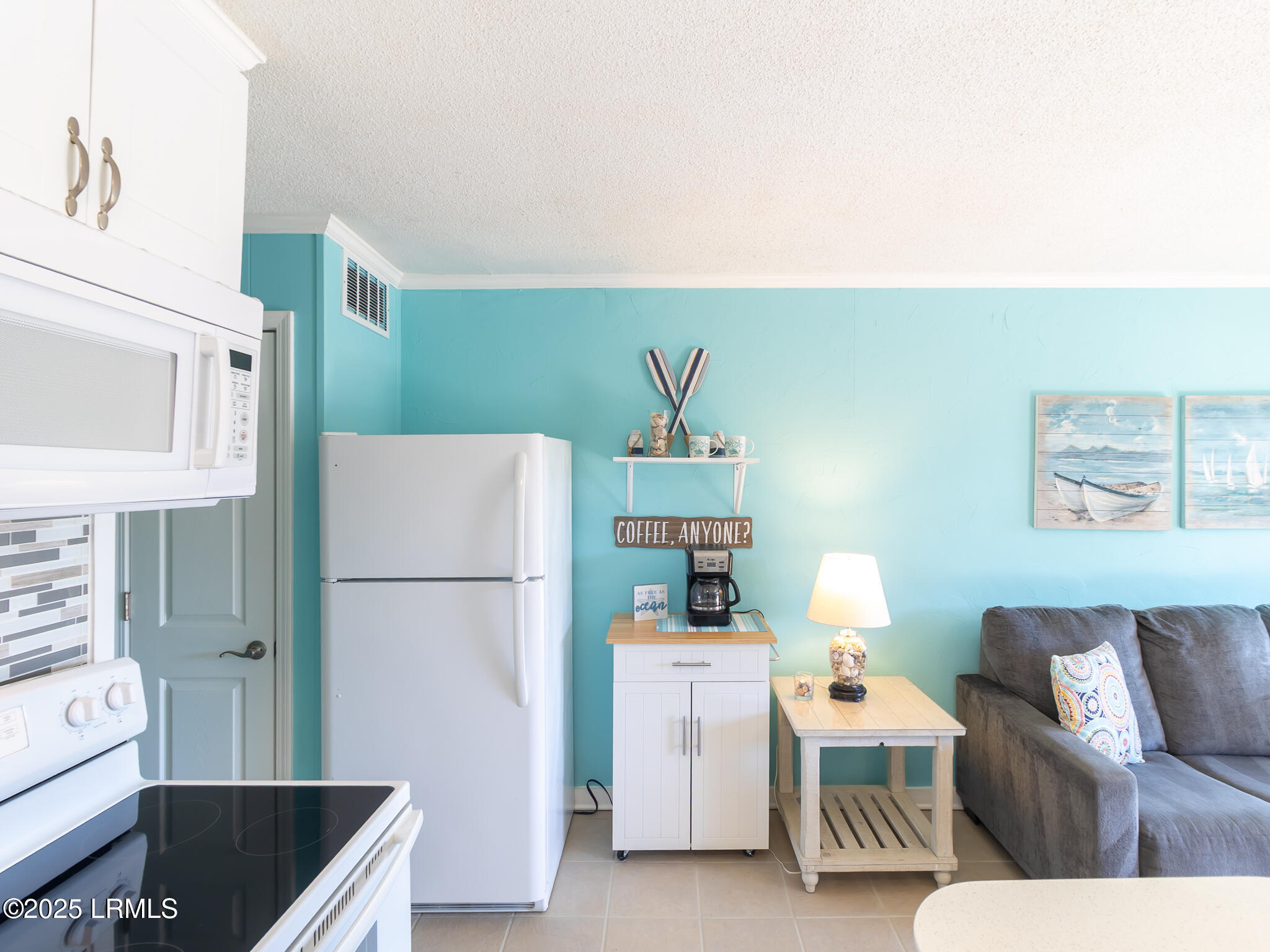 40 Folly Field Road, Unit 246C Hilton Head Island, SC 29928 - Photo 9 of 39 9W6A5674