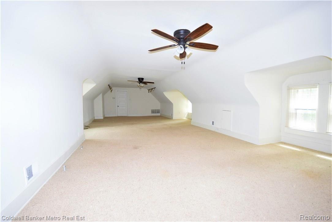 17731 Hamilton Road Highland Park, MI 48203 - Photo 43 of 68 3rd level loft/multi-purpose room/bedroom