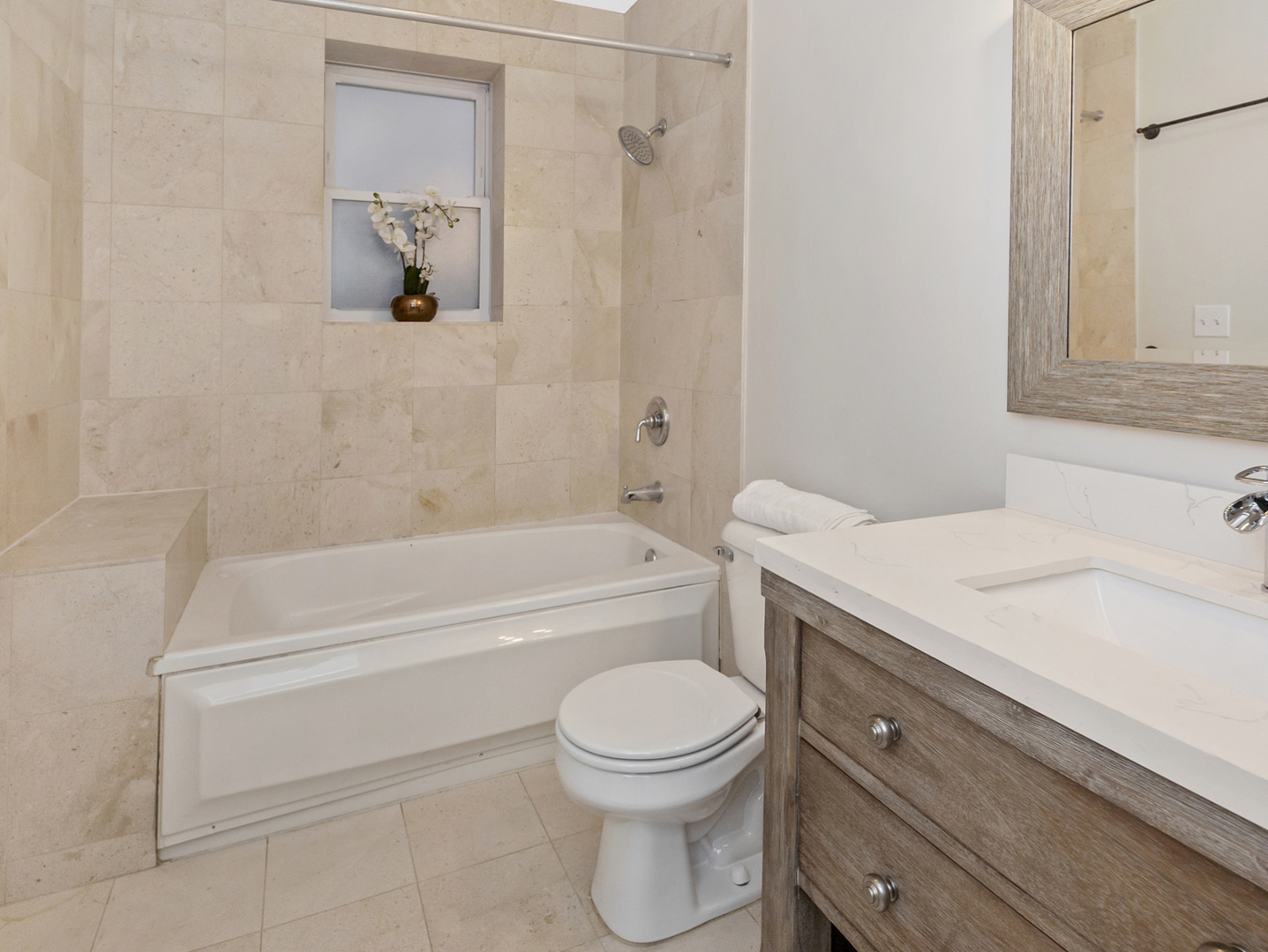 4411 North Beacon Street, Unit 1 Chicago, IL 60640 - Photo 12 of 15