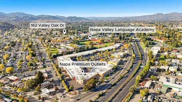 $499,000 | 162 Valley Oak Drive, Napa, CA 94558