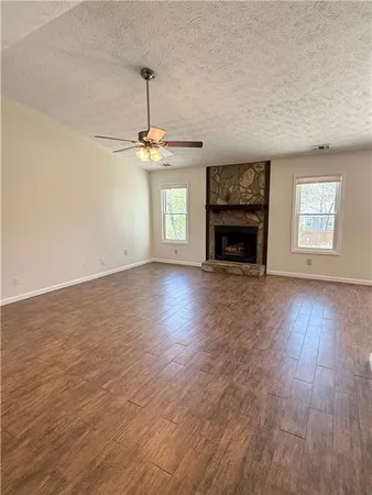 $1,895 | 1907 Grant Lane, Woodstock, GA 30188