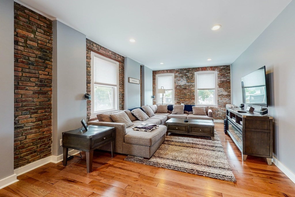 95 Shirley Street, Unit 3 Winthrop, MA 02152 - Photo 5 of 24