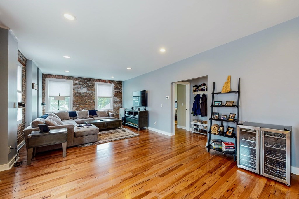95 Shirley Street, Unit 3 Winthrop, MA 02152 - Photo 8 of 24