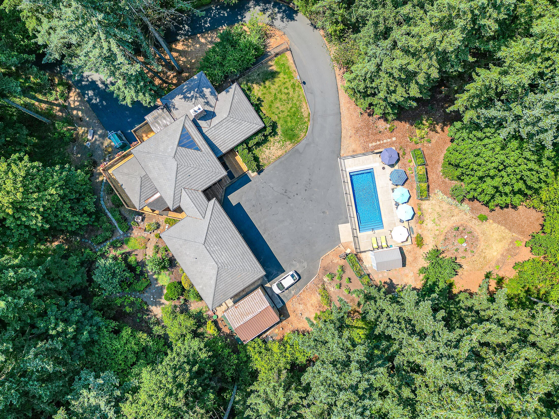 87997 Running Springs Drive Springfield, OR 97478 - Photo 1 of 48 Aerial view of property