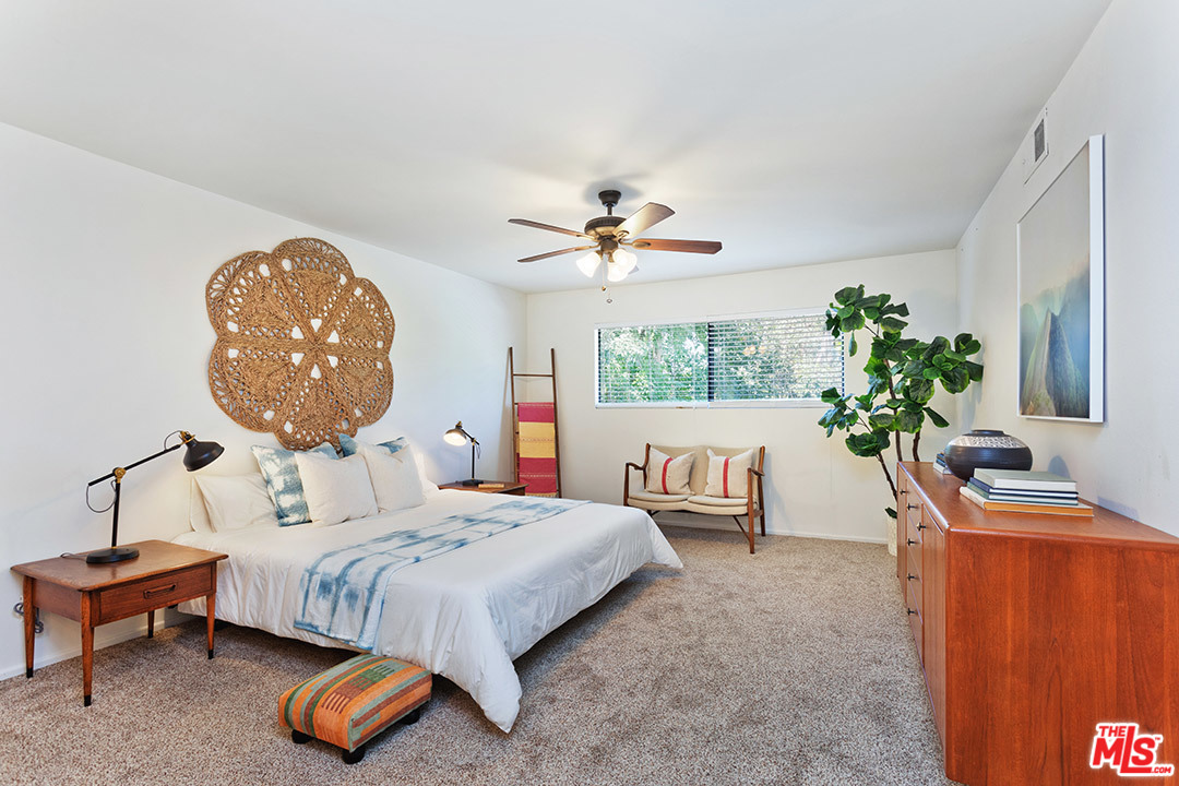 1436 Brixton Road Pasadena, CA 91105 - Photo 17 of 25 Gallery Image 17