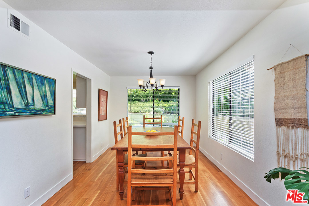 1436 Brixton Road Pasadena, CA 91105 - Photo 8 of 25 Gallery Image 8