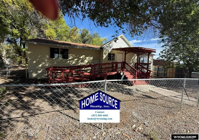 $180,000 | 712 Spencer Street, Riverton, WY 82501