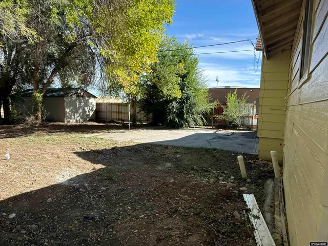 $180,000 | 712 Spencer Street, Riverton, WY 82501