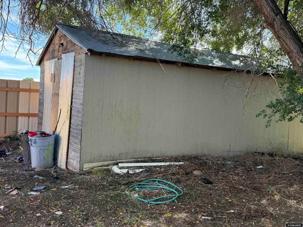 $160,000 | 712 Spencer Street, Riverton, WY 82501