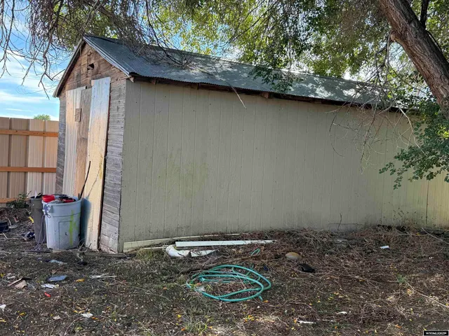 $180,000 | 712 Spencer Street, Riverton, WY 82501