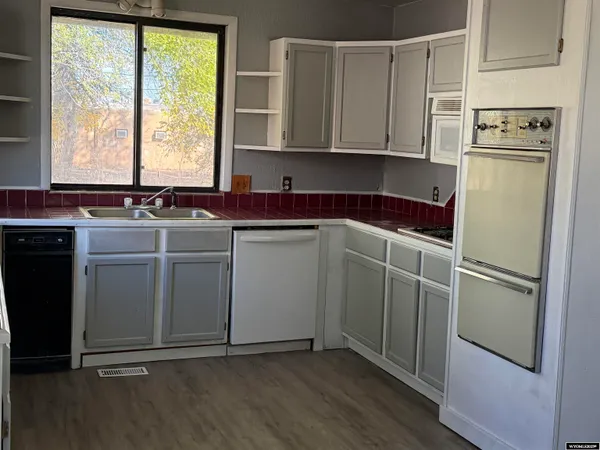 $160,000 | 712 Spencer Street, Riverton, WY 82501