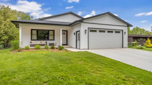 $549,900 | 718 Pershing Avenue, Sheboygan, WI 53083
