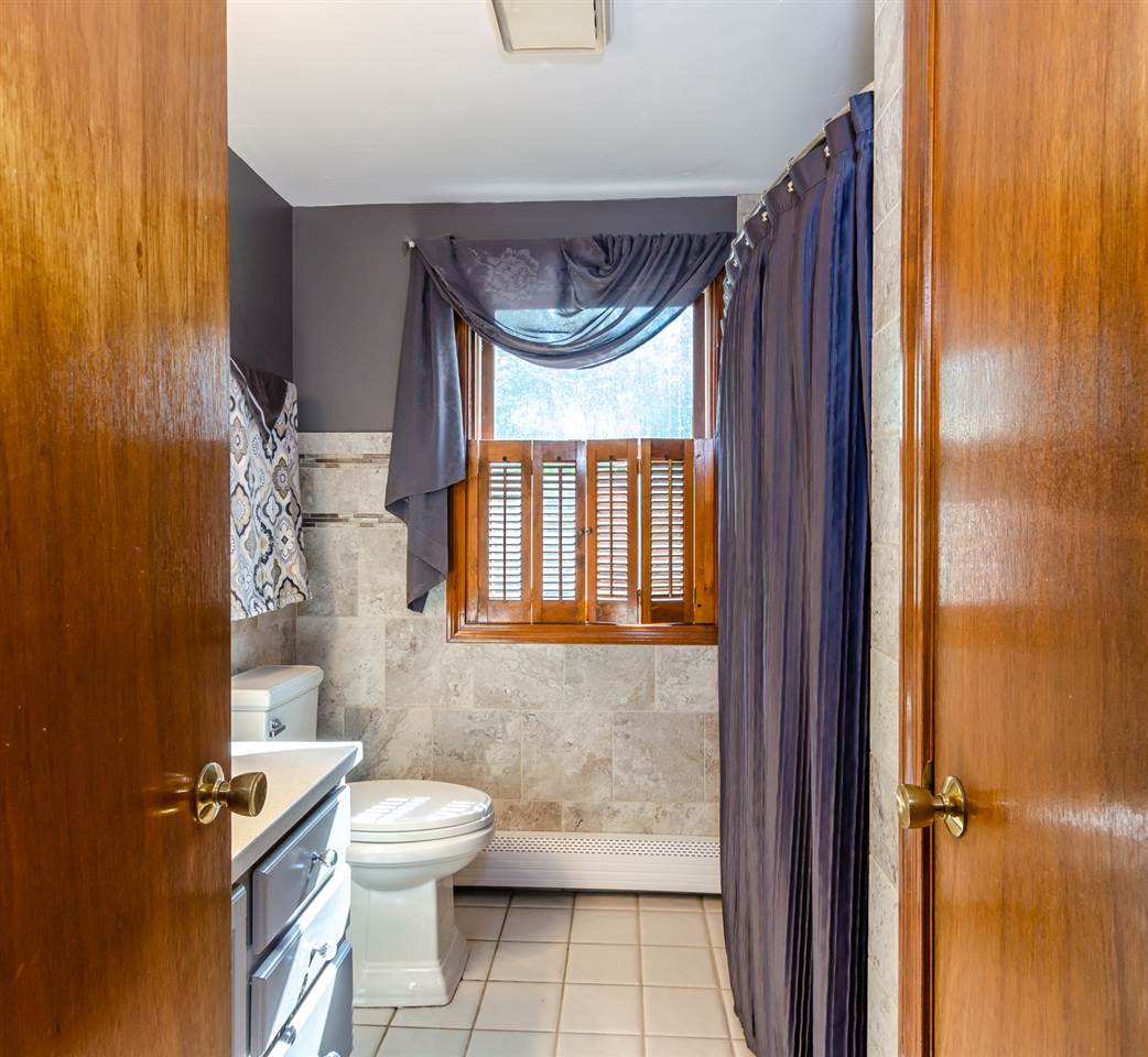 107 B Rockingham Road Londonderry, NH 03053 - Photo 23 of 39