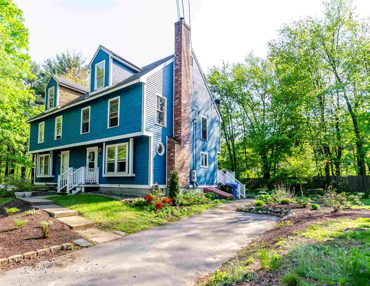 107 B Rockingham Road Londonderry, NH 03053 - Photo 5 of 39