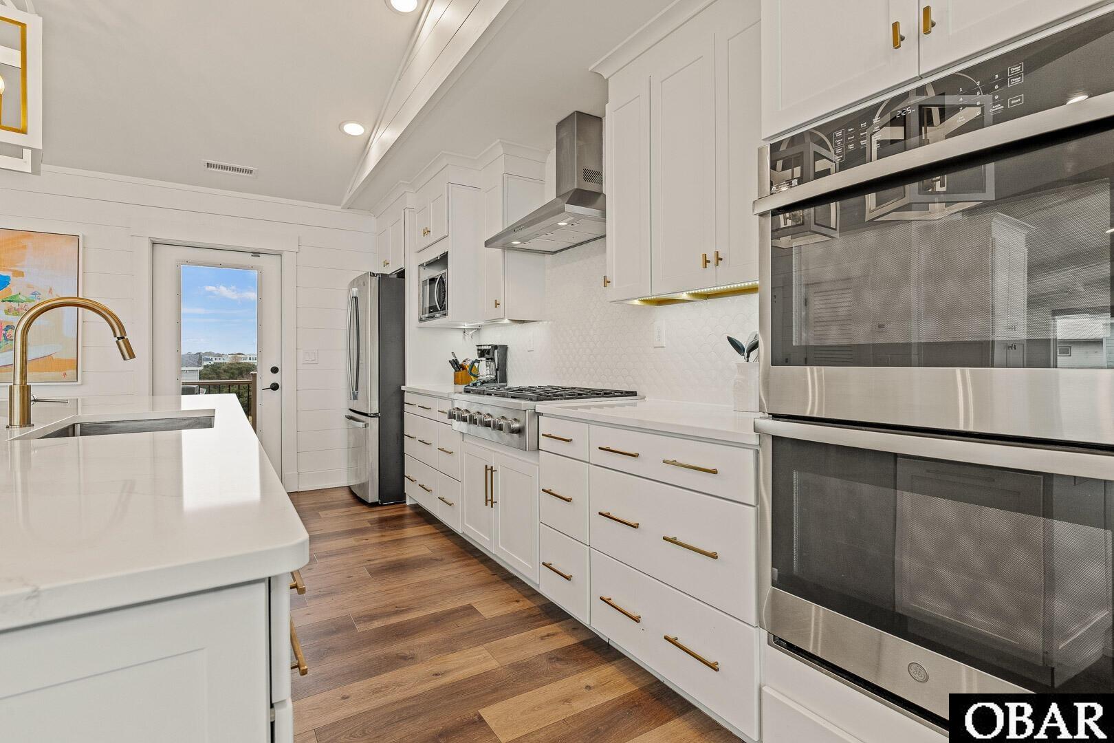 981 Lighthouse Drive Corolla, NC 27927 - Photo 2 of 49