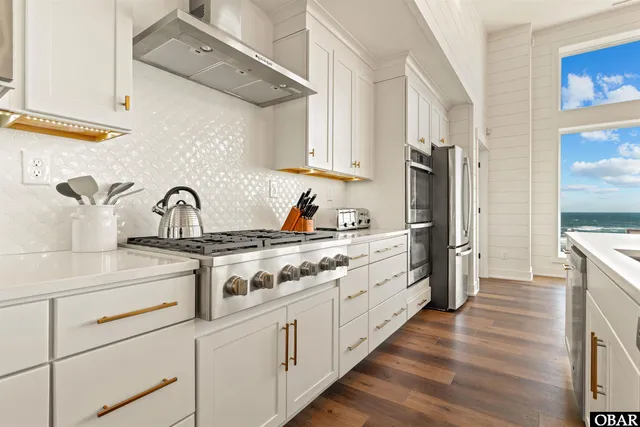 $5,999,900 | 981 Lighthouse Drive, Corolla, NC 27927