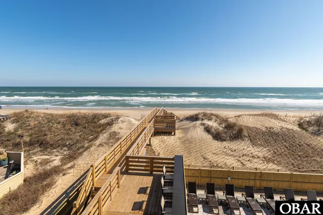 $5,999,900 | 981 Lighthouse Drive, Corolla, NC 27927