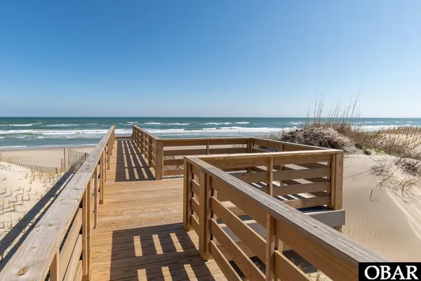 $5,999,900 | 981 Lighthouse Drive, Corolla, NC 27927