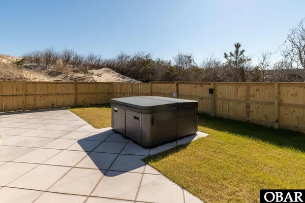 $5,999,900 | 981 Lighthouse Drive, Corolla, NC 27927