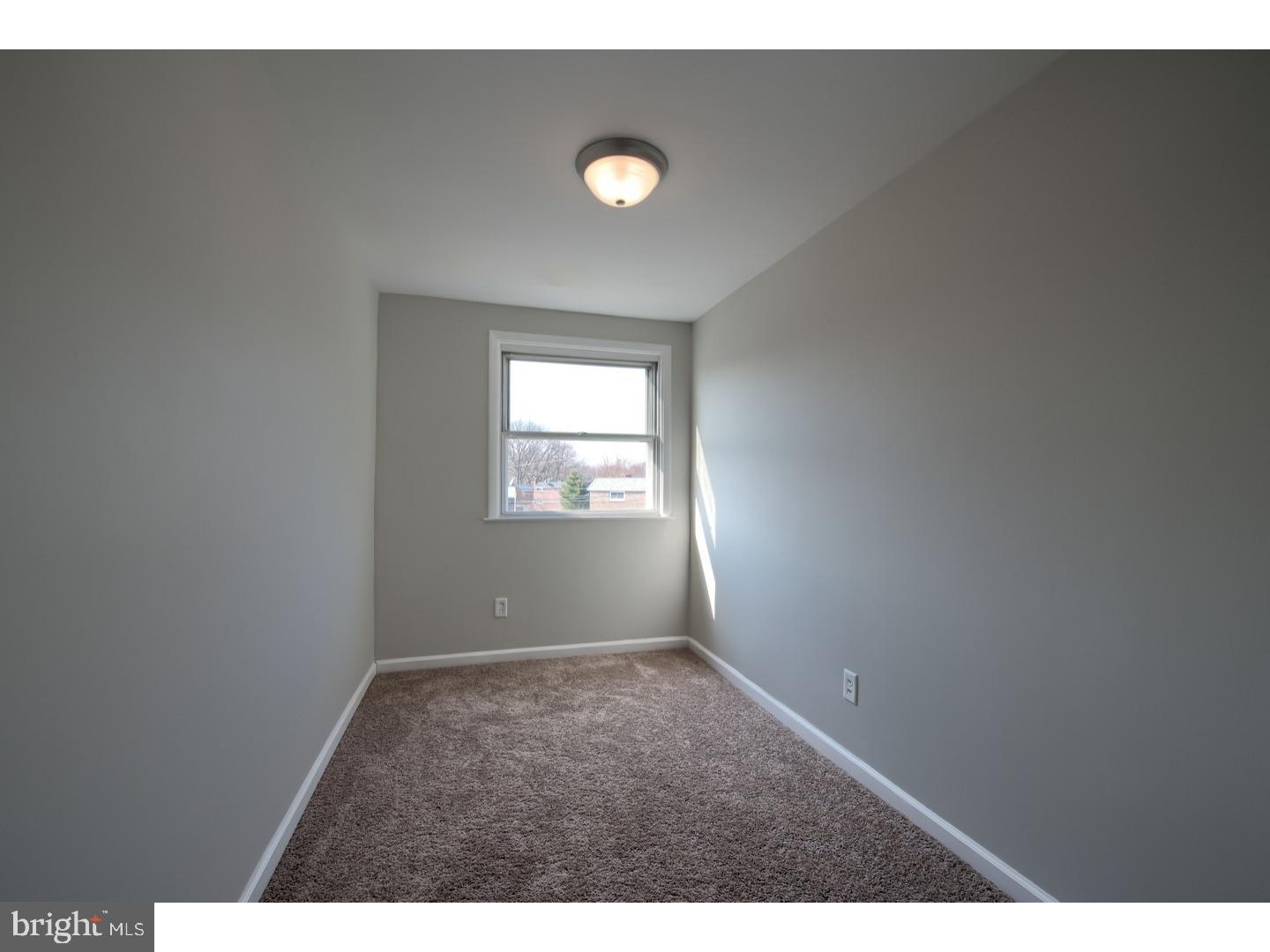 2048 Kent Road Folcroft, PA 19032 - Photo 17 of 25 Gallery Image 17