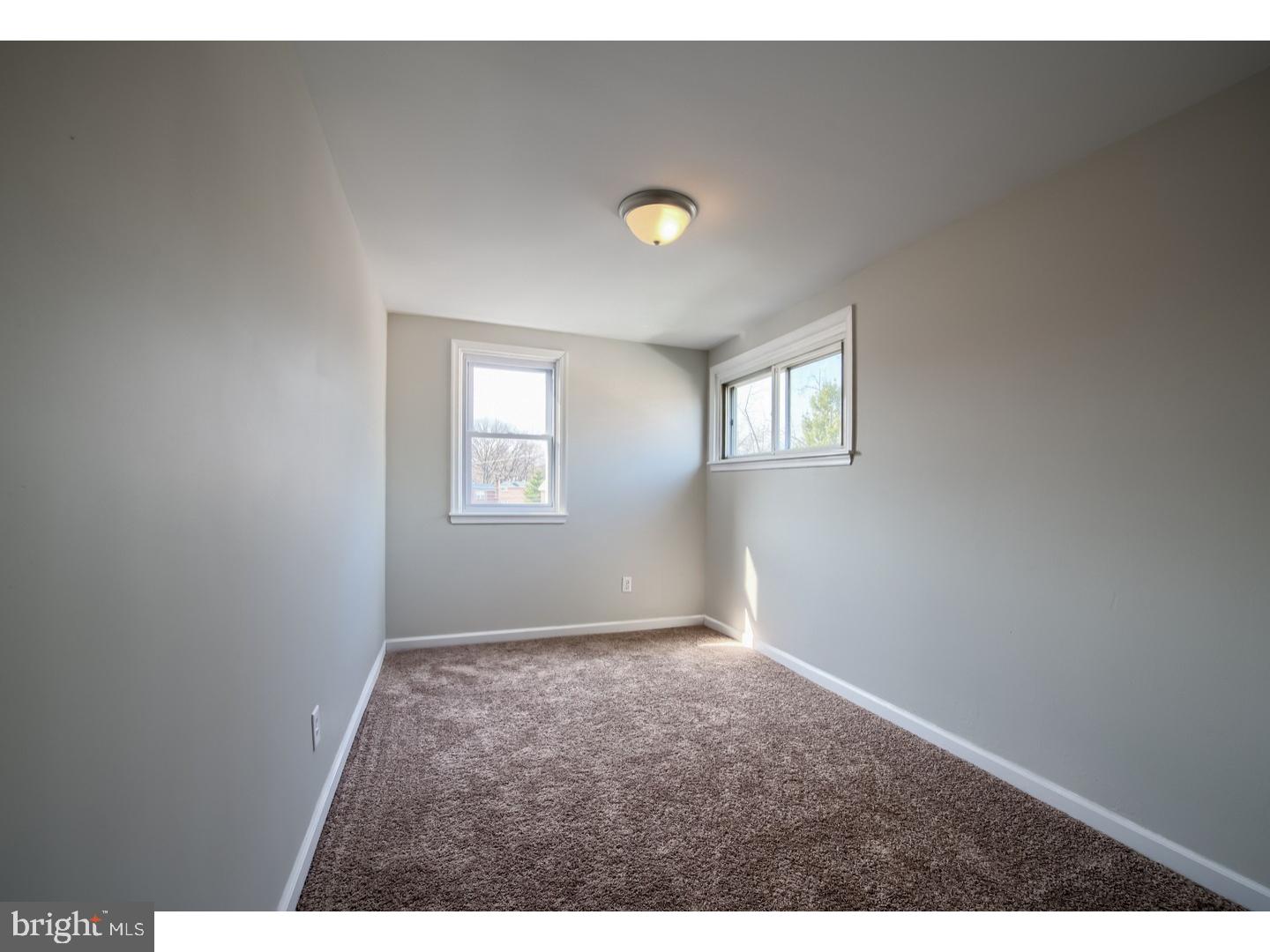 2048 Kent Road Folcroft, PA 19032 - Photo 19 of 25 Gallery Image 19