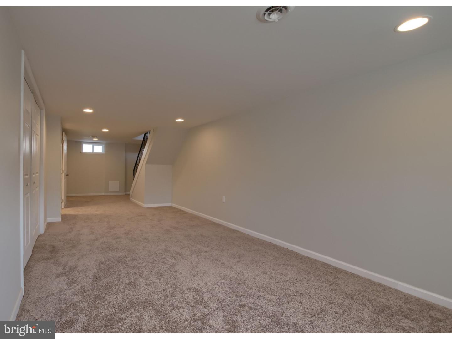 2048 Kent Road Folcroft, PA 19032 - Photo 21 of 25 Gallery Image 21