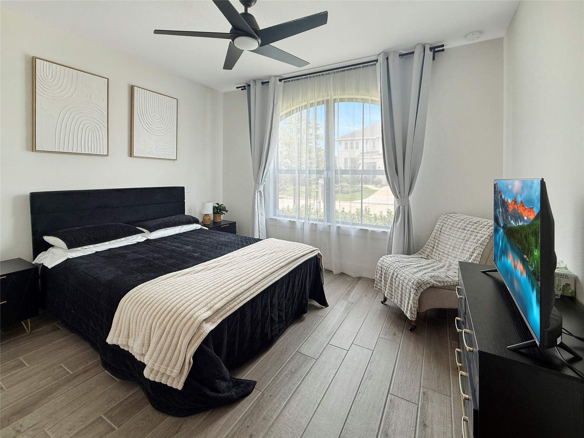 26918 Swanborough Road Spring, TX 77389 - Photo 24 of 50 First floor guest suite.