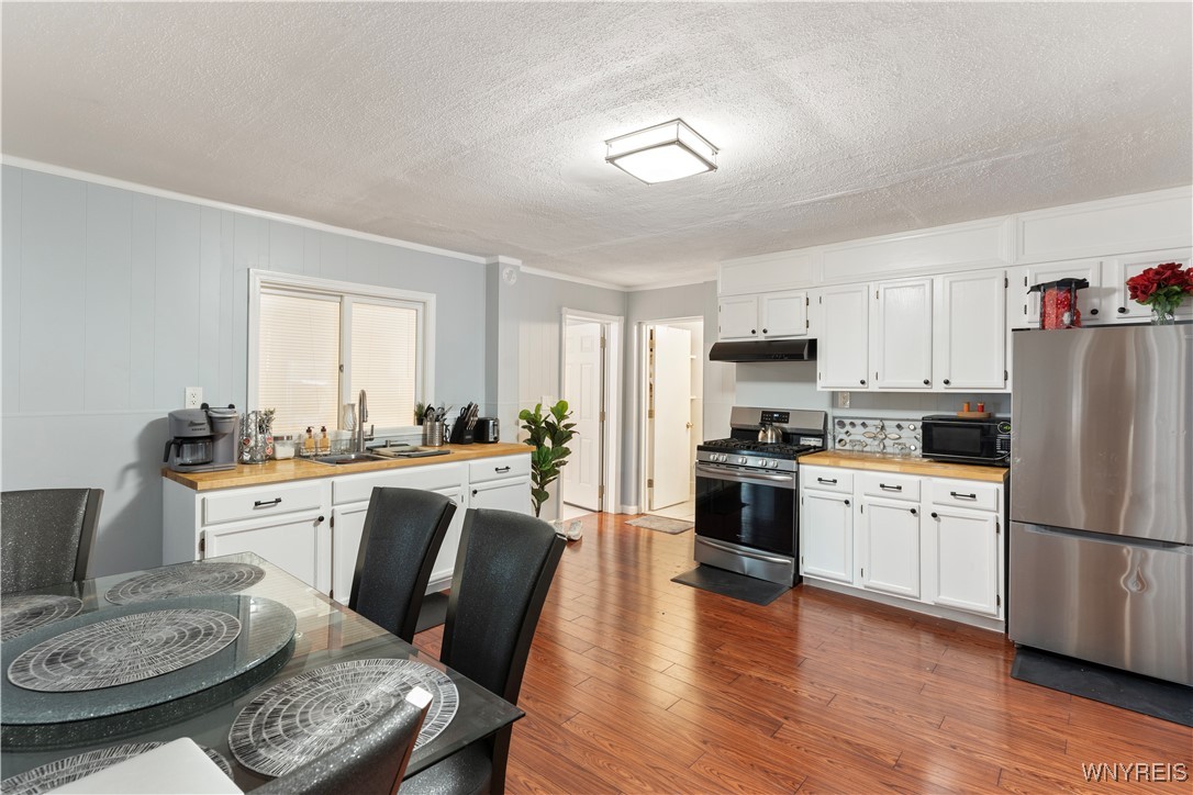 348 Prospect Avenue Buffalo, NY 14201 - Photo 5 of 28