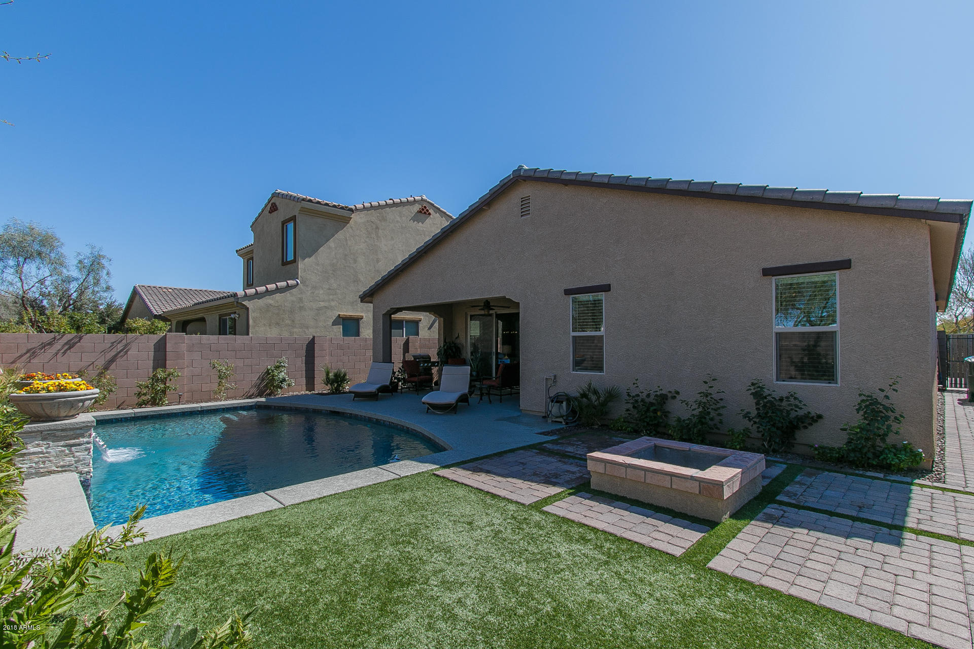 4404 East St John Road Phoenix, AZ 85032 - Photo 24 of 33 24) BACK OF HOME