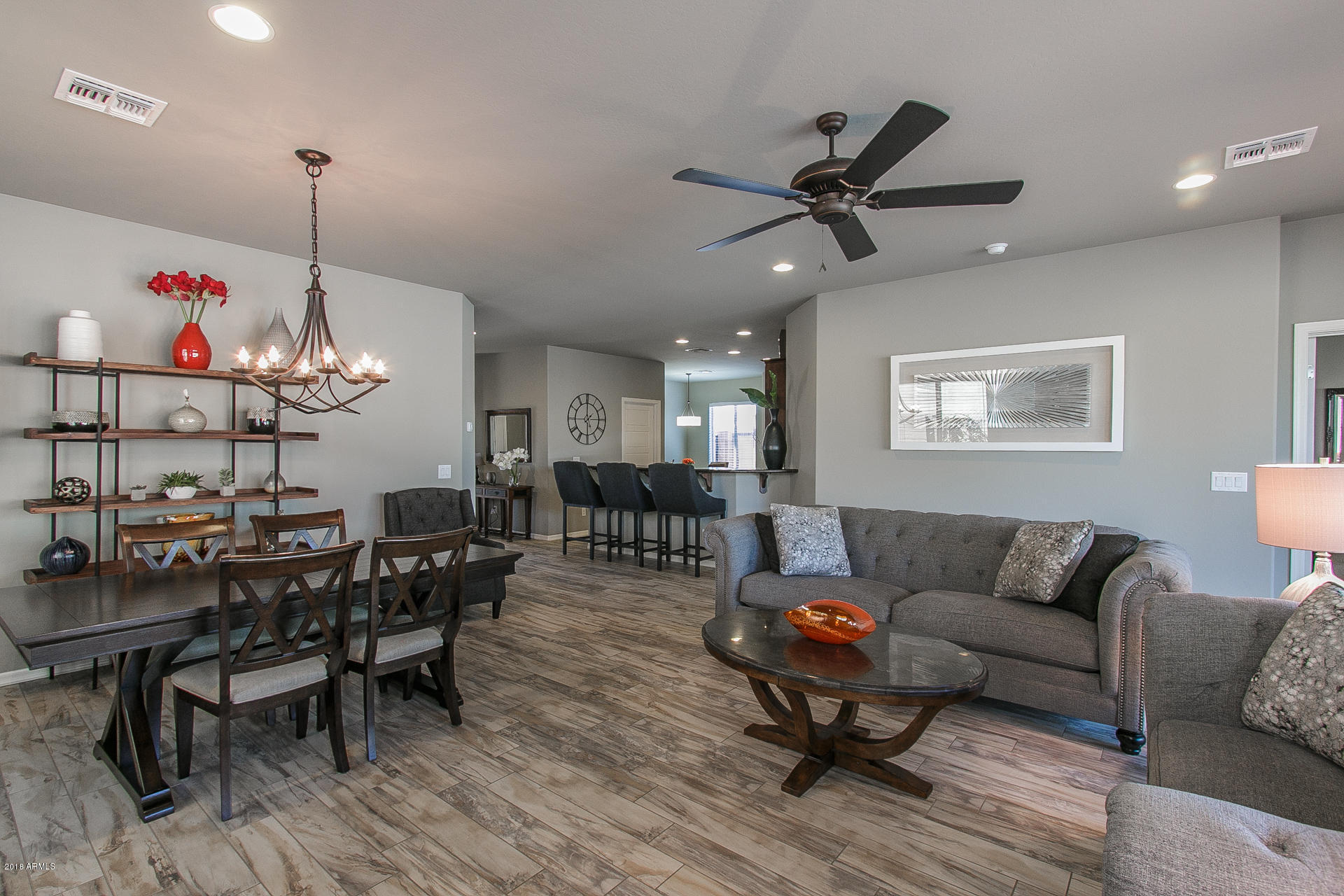 4404 East St John Road Phoenix, AZ 85032 - Photo 5 of 33 5) GREAT ROOM