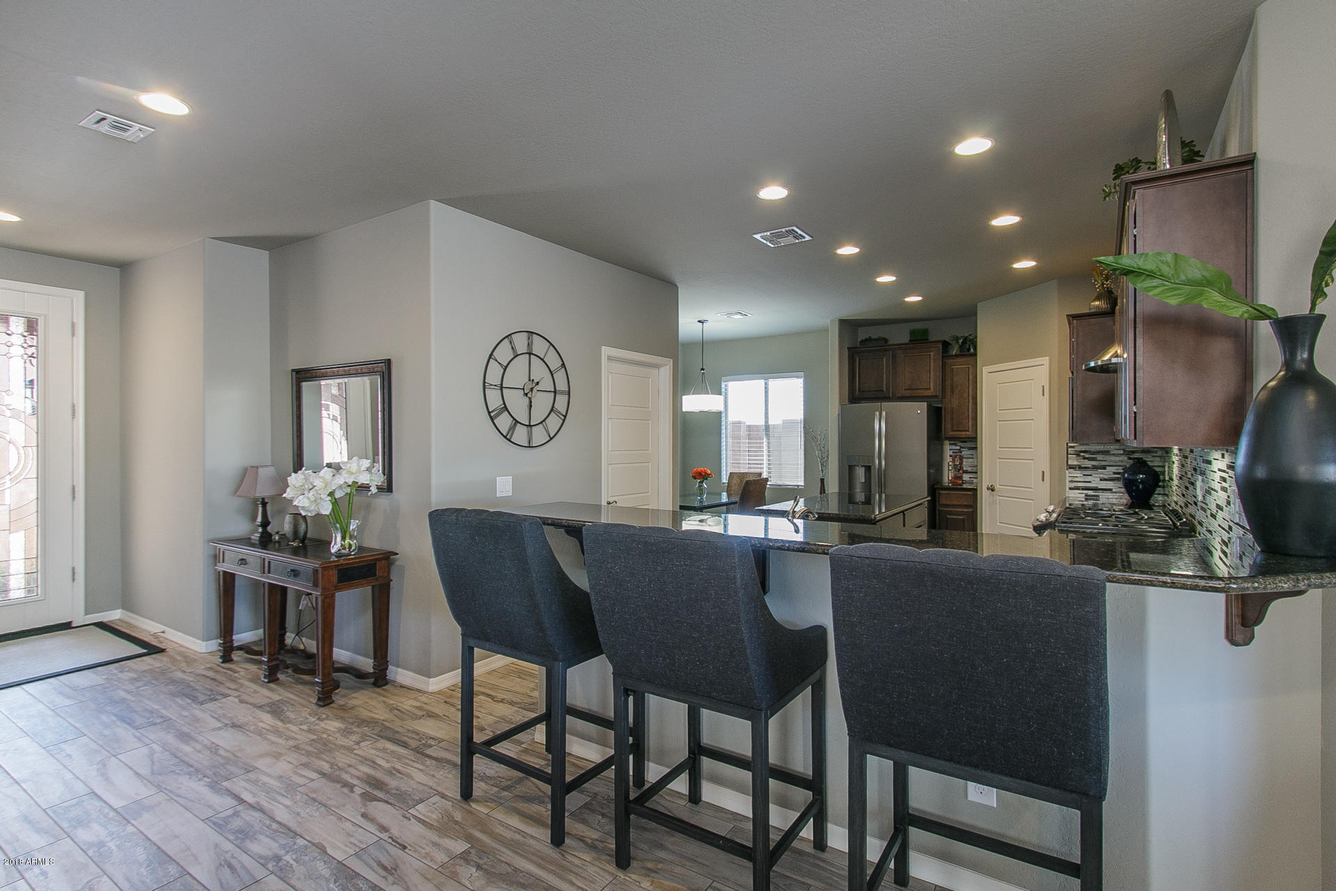 4404 East St John Road Phoenix, AZ 85032 - Photo 7 of 33 7) KITCHEN