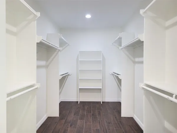 $3,000 | 519 North Shady Lane, La Porte, TX 77571